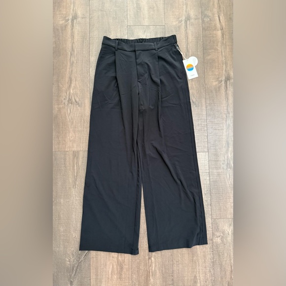 Vuori Villa Trousers - Picture 1 of 4